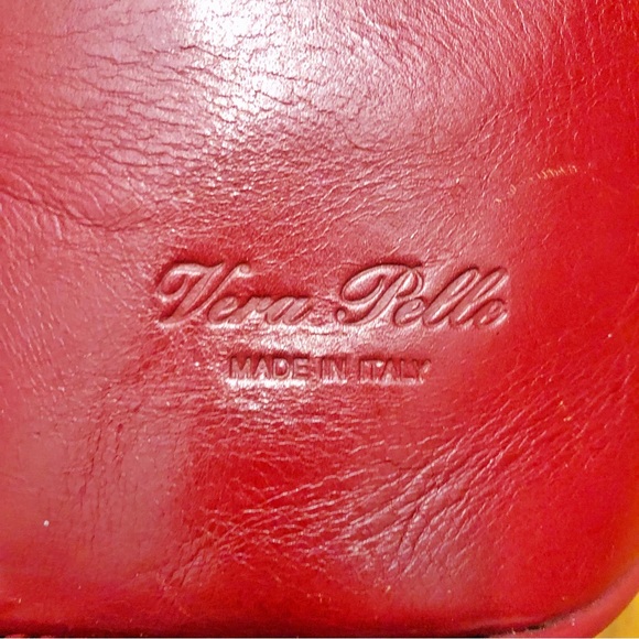 VERA PELLE Genuine Leather Italy Red Minimalist Unique Mini Medium Size Backpack - Picture 3 of 16